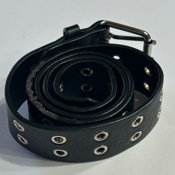 Brandy Melville Belt Black Faux Leather Double Holes One Size Silver Buckle - Picture 6 of 15